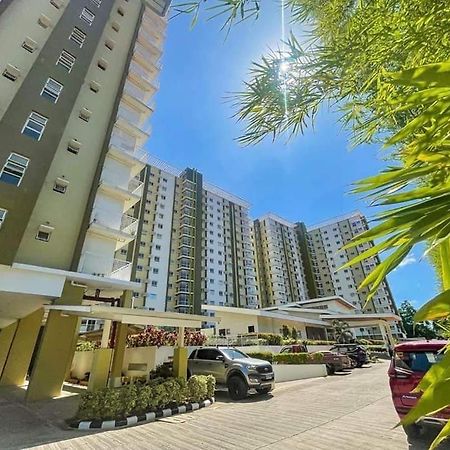 Gv Hotel - Кагаян-де-Оро Экстерьер фото