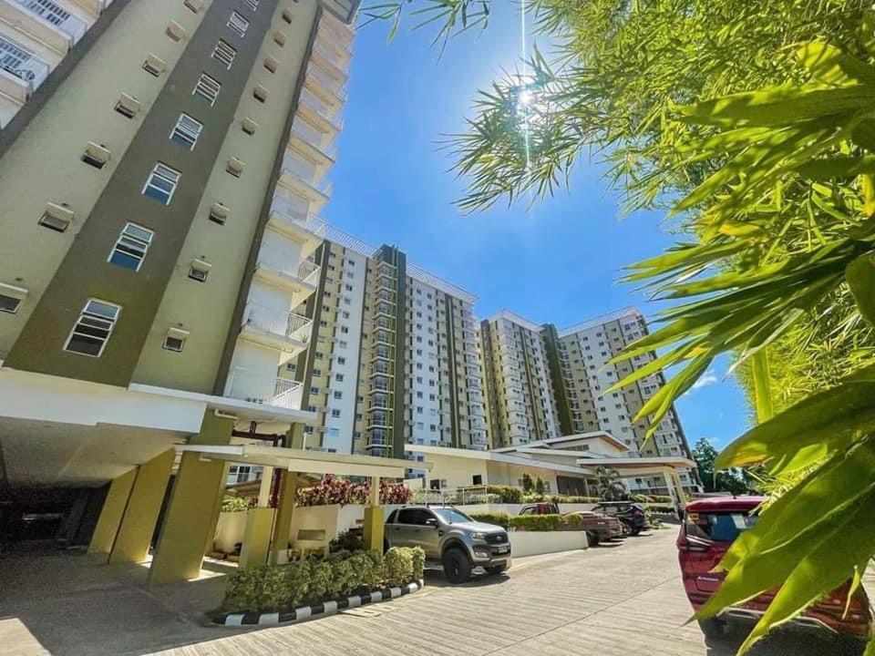 Gv Hotel - Кагаян-де-Оро Экстерьер фото